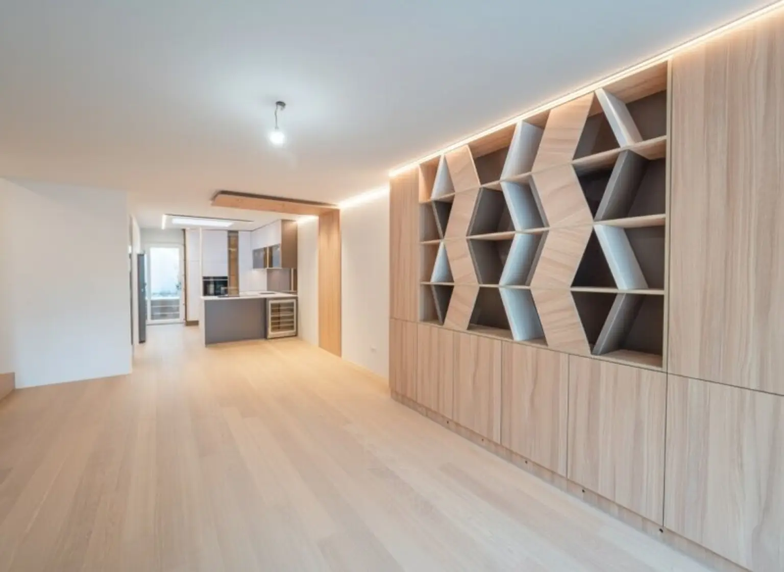 THE UNIQUE HILL SIDE RESIDENCES