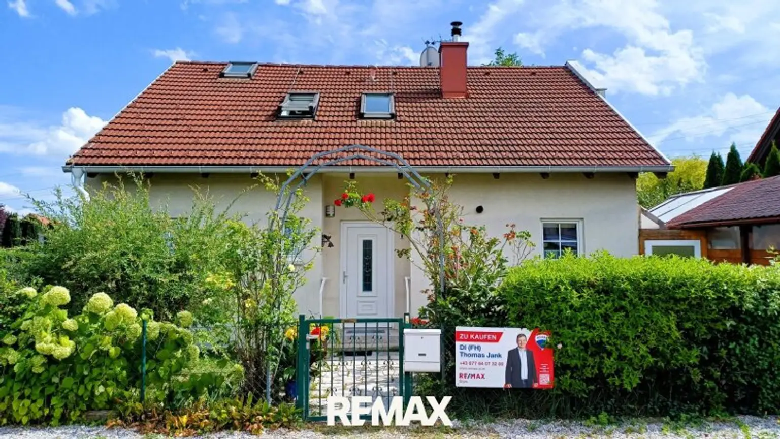 1_Straßenansicht