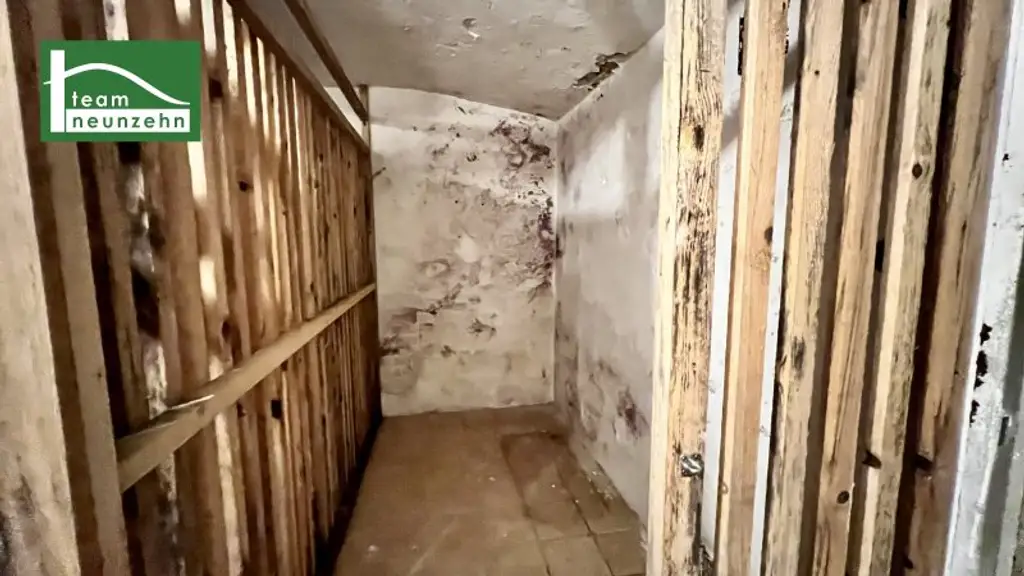 Neuer DG-Ausbau in schönem Altbau