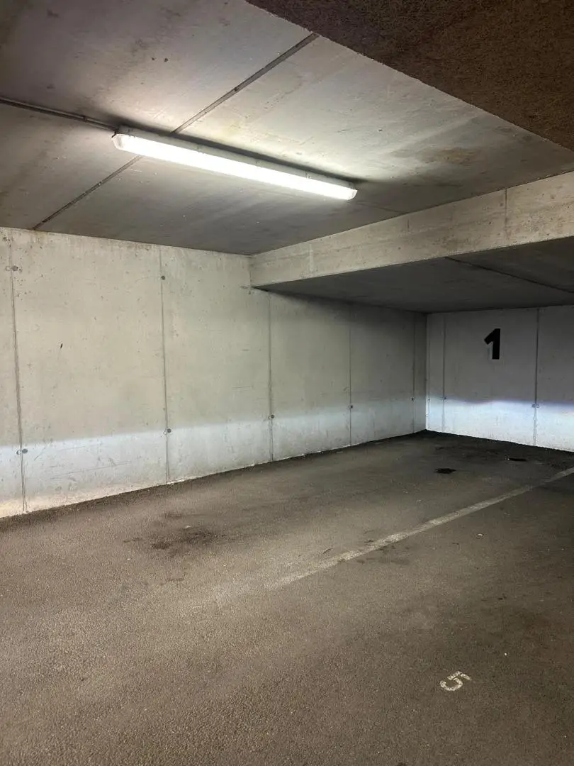 Tiefgaragenparkplatz