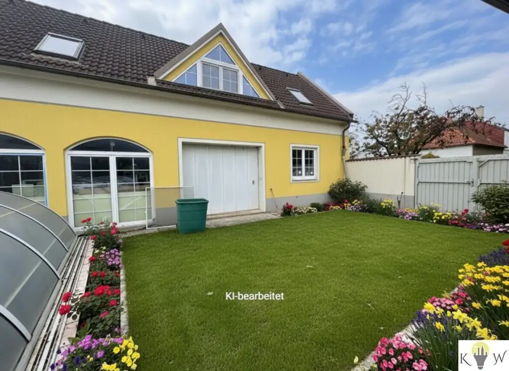 Charmantes Wohnhaus mit vielseitigem Wirtschaftsgebäude & Pool – Wohnen und Arbeiten unter einem Dach!