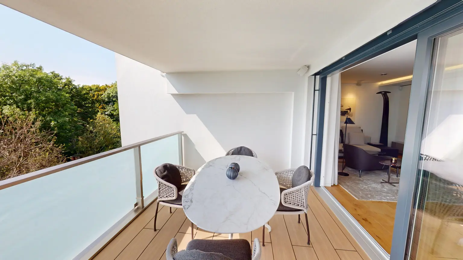 Exklusives Wohnen in idyllischer Cottagelage (inkl. Garage)