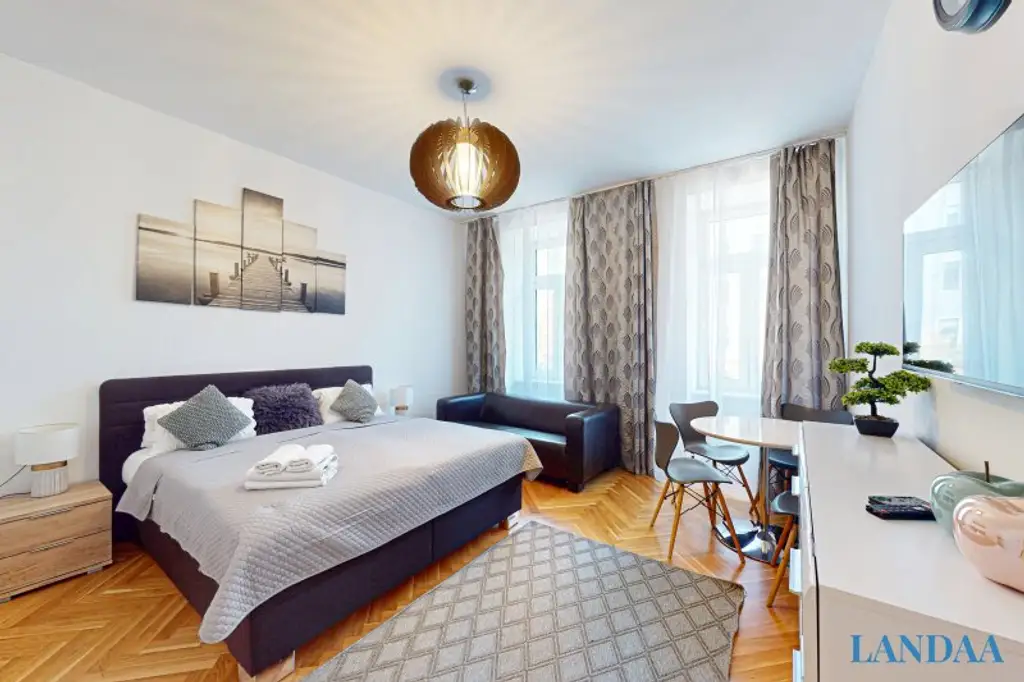 ++NEU++ Modern im Altbau - wunderschöne 2 Zimmer Wohnung mit Balkon! Ideal auch zur Vermietung – Top Zustand