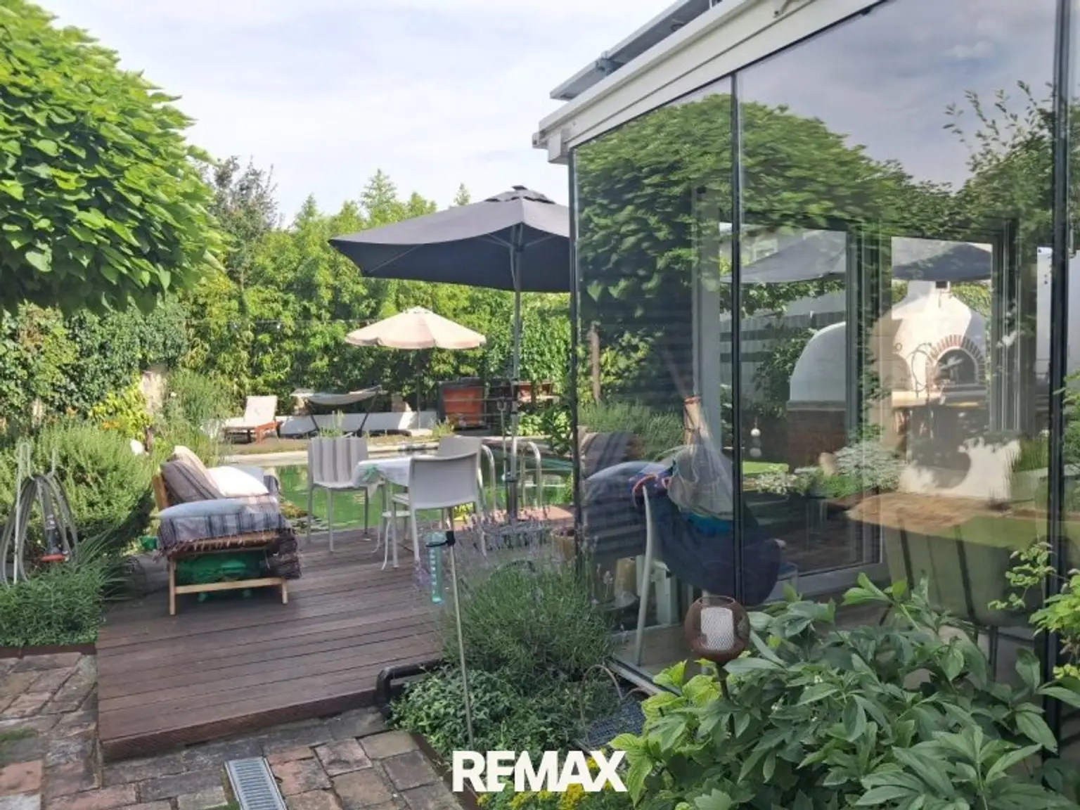 7 relaxing zone 1220