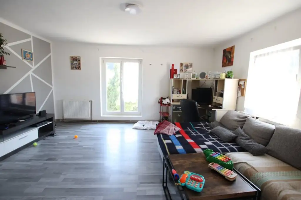 Teilsaniertes 350m² Mehrfamilienhaus/Zinshaus mit 4 Wohnungen in Maria Saal - Ratzendorf - nicht vermietet