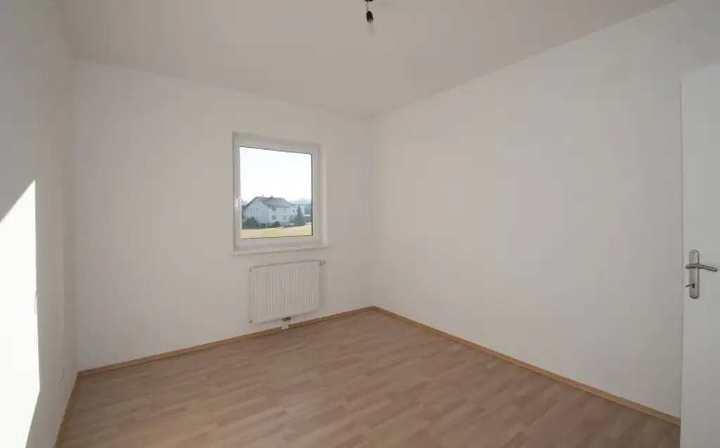 Mietwohnung (209) 62 m² mit Küche und Loggia / Balkon 9,54 m² Vermietung direkt vom Eigentümer keine Provision