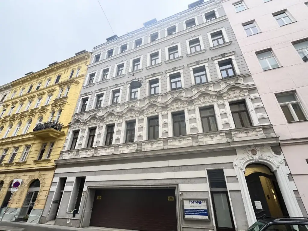 Charmante hofseitig ausgerichtete Erdgeschosswohnung mit Geschichte in direkter Praternähe