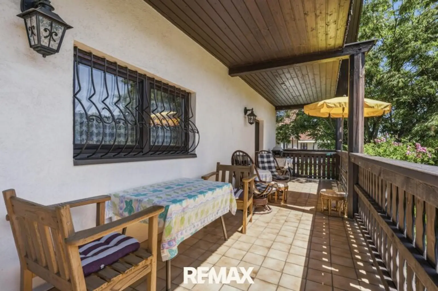 13 Balkon