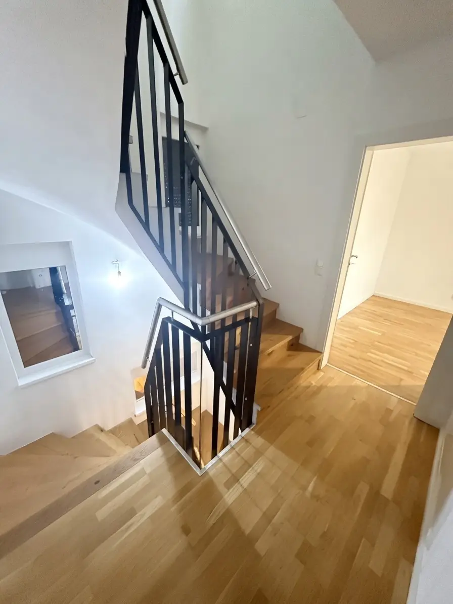 Traumhaftes Einfamilienhaus in Wien mit Garten, Terrassen und Stellplatz - Miete oder Kauf