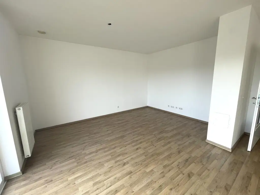 Ländliches Leben: 3-Zimmer-Wohnung mit Balkon!