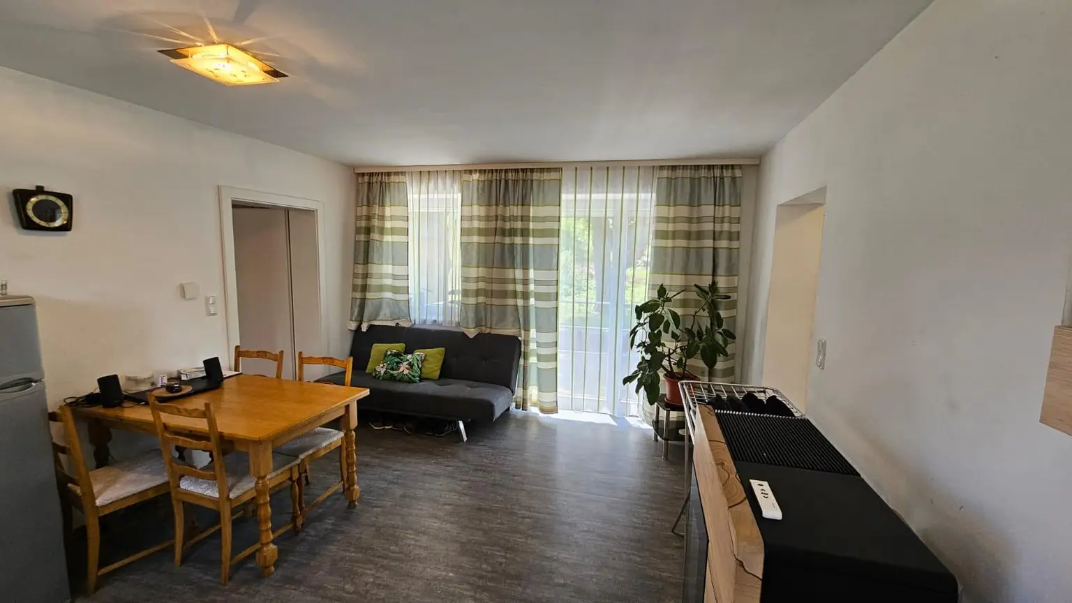 Innviertel-Highlight! Schöner neuwertiger Bungalow mit gr. Garage und schönem Garten in Eggerding nahe Andorf und Schärding zu verkaufen!