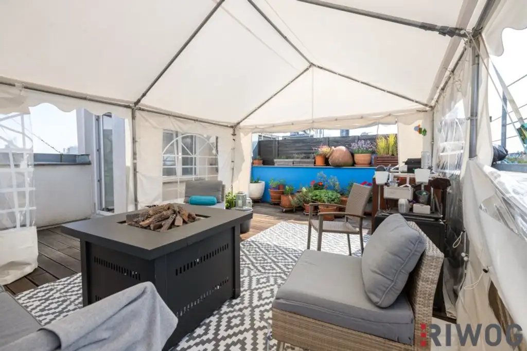 ROOFTOP LIVING - 32M² PRIVATE DACHTERRASSE MIT HOHE WARTE GRÜNBLICK - KLIMA - NÄHE U4
