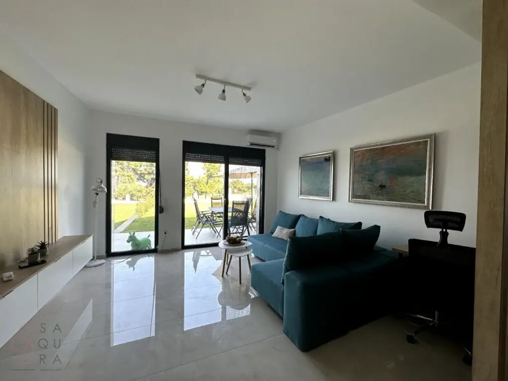Mediterranes Luxusleben mit Meerblick – Dreistöckiges Haus mit hohem Renditepotenzial
