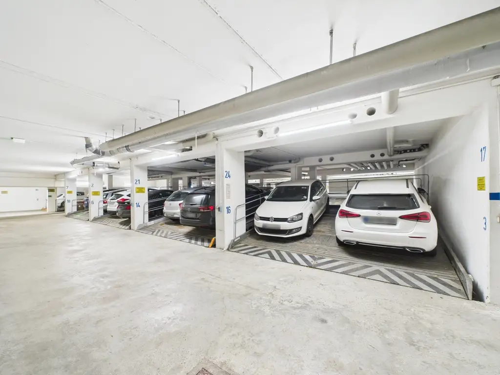 Tiefgaragenplatz 3