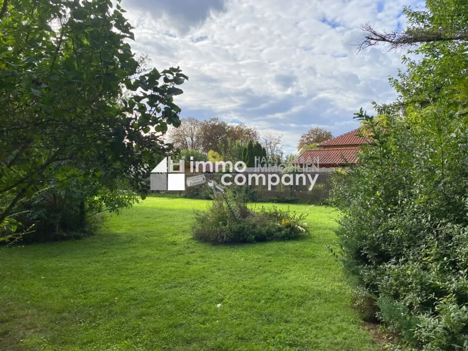 Secret Garden in bester Lage auf 2.000m²