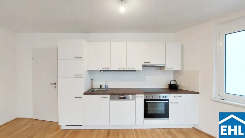 Moderne 1,5-Zimmer-Wohnung mit Balkon!