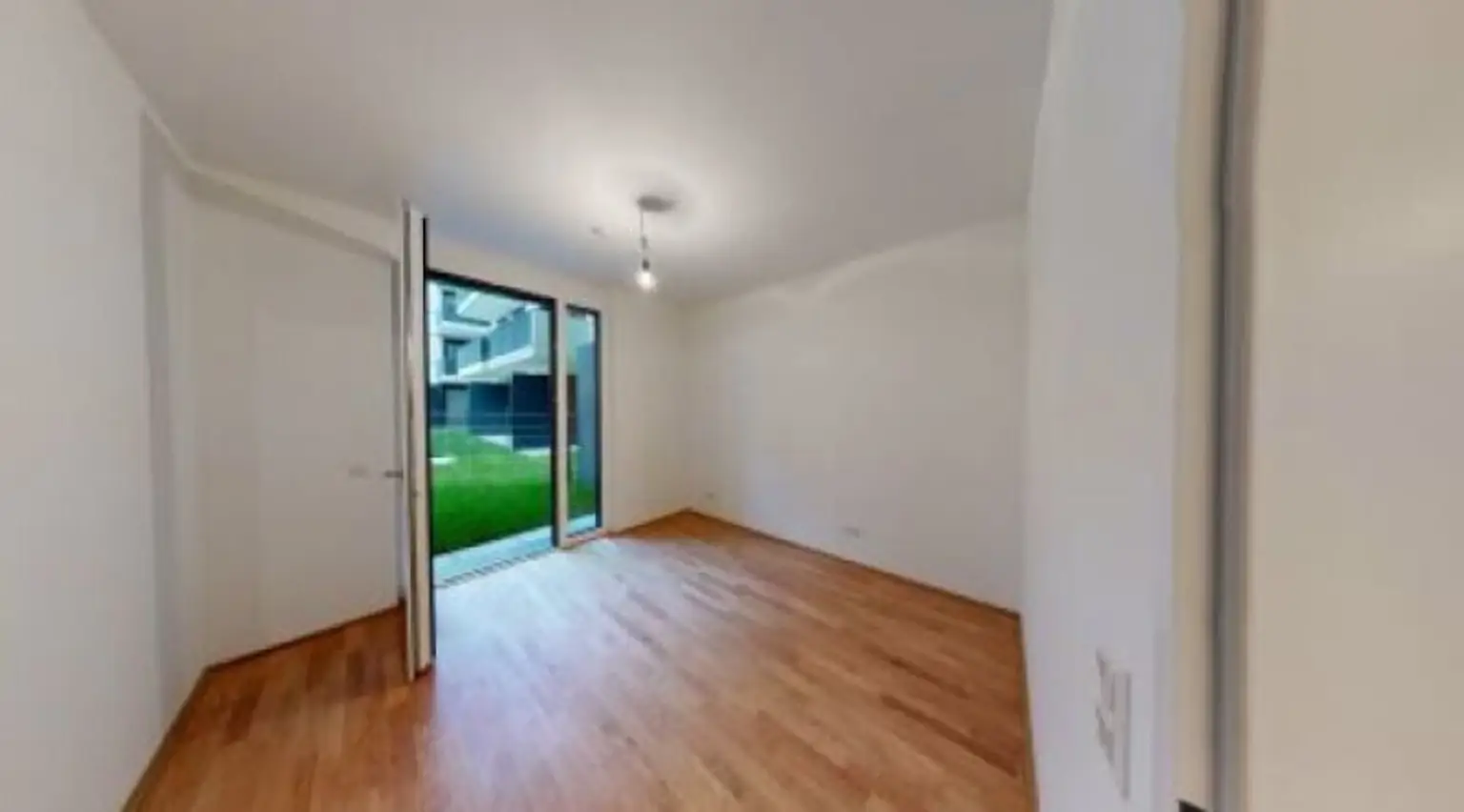 2 Zimmer - Gartenwohnung für Eigennutzer oder Anleger nahe Kirschblütenpark / Kagran !