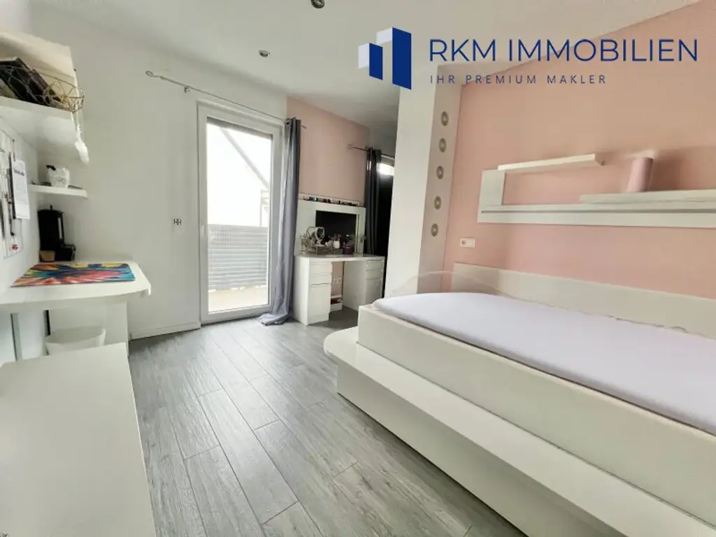 Luxuriöses Einfamilienhaus in Gerasdorf: 6 Zimmer, 207m², Terrasse & Balkone!