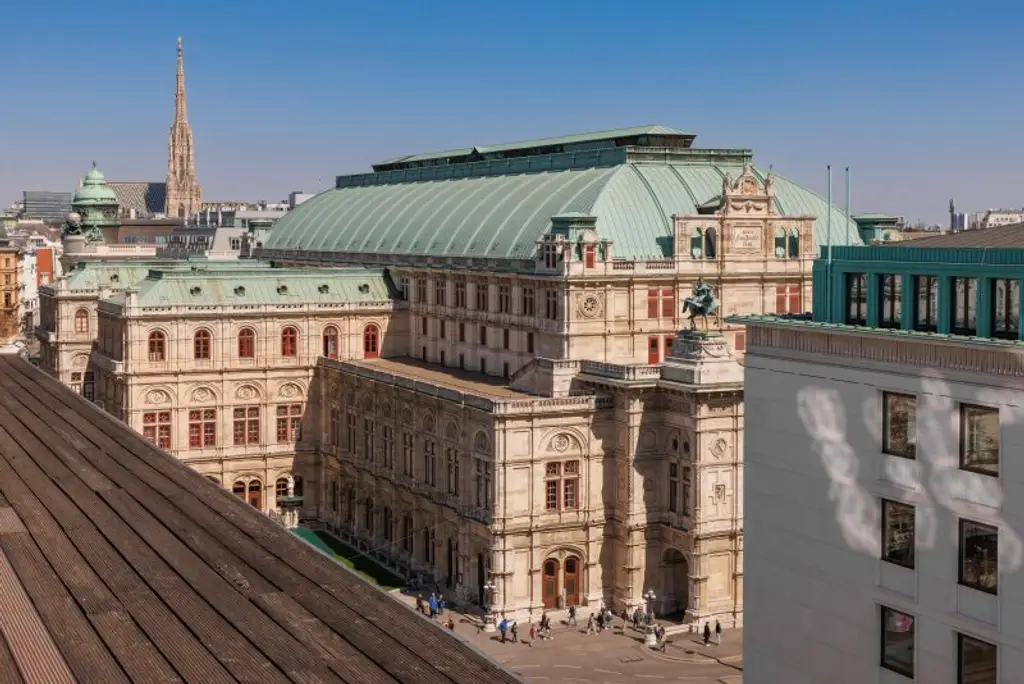 TOP PREIS!!! PENTHOUSE mit Blick auf die Wiener Staatsoper mit Sauna & Garage