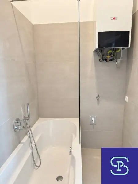 Sanierte Altbauwohnung 62m² nähe Arenbergpark - 1030 Wien