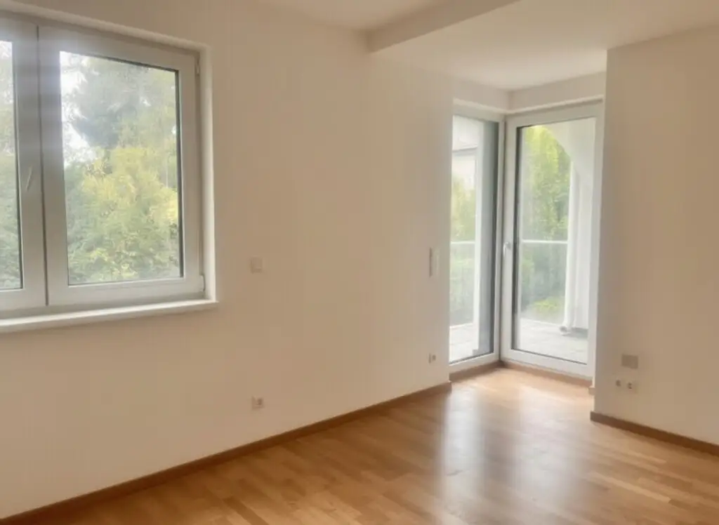 Erstbezug! Neubau-Reihenhaus mit Terrasse, Dachterrasse, Loggien & Garten (auch für Anleger)