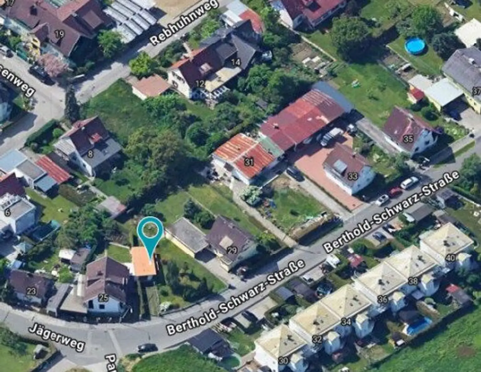 Eingezäuntes Baugrundstück mit Garage in Klagenfurt - St Veiterstrasse - Tessendorf - Ehrental - Berthold-Schwarz- Strasse ohne Bau Zwang : 508 m² für nur 99.500 € - Garage & Stellplatz inklusive!