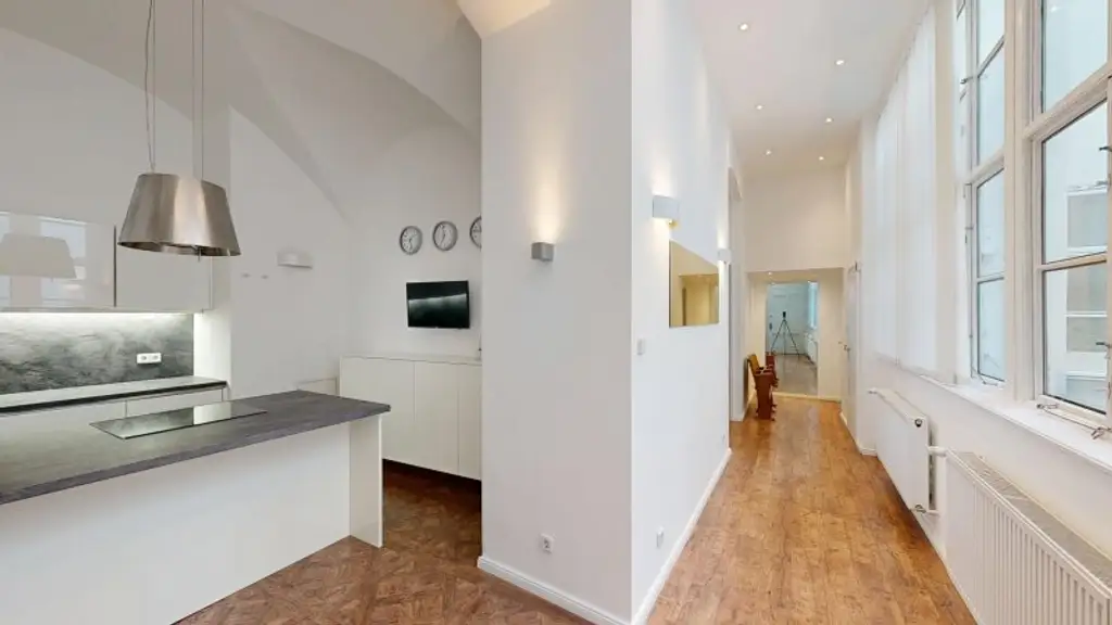 Stilvolle Altbauwohnung im Herzen Wiens, nahe Stephansplatz