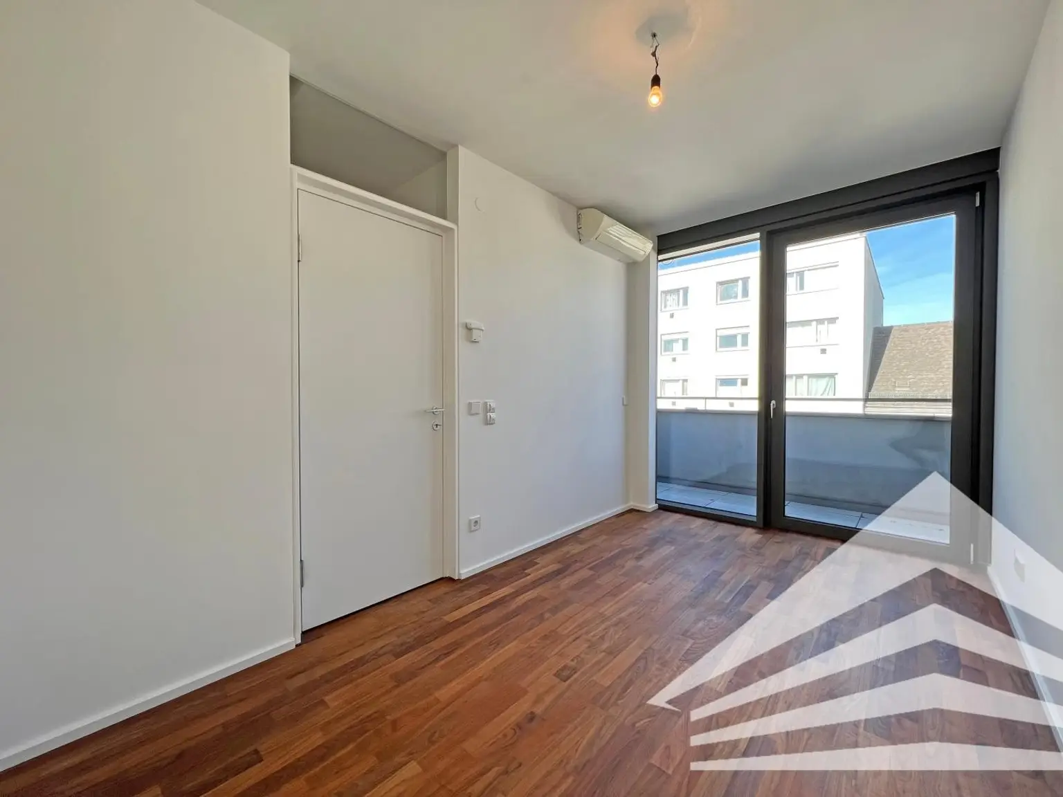 ***Einzigartiges Design-Penthouse im Palais Bruckner*** | 360° Tour online!