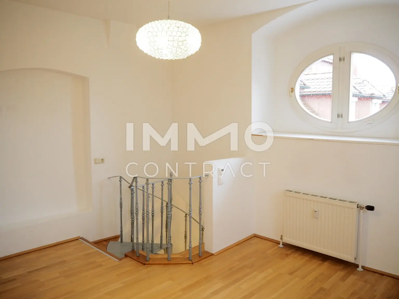 Schlossherr:in gesucht - elegante Schlosswohnung mit Turmzimmer zu verkaufen!