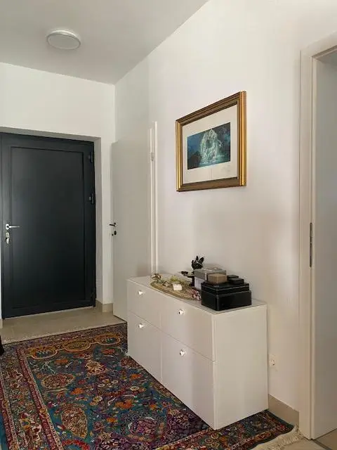 Bezugsfertig, barrierefrei, bestens gelegen neben Ärztezentrum!