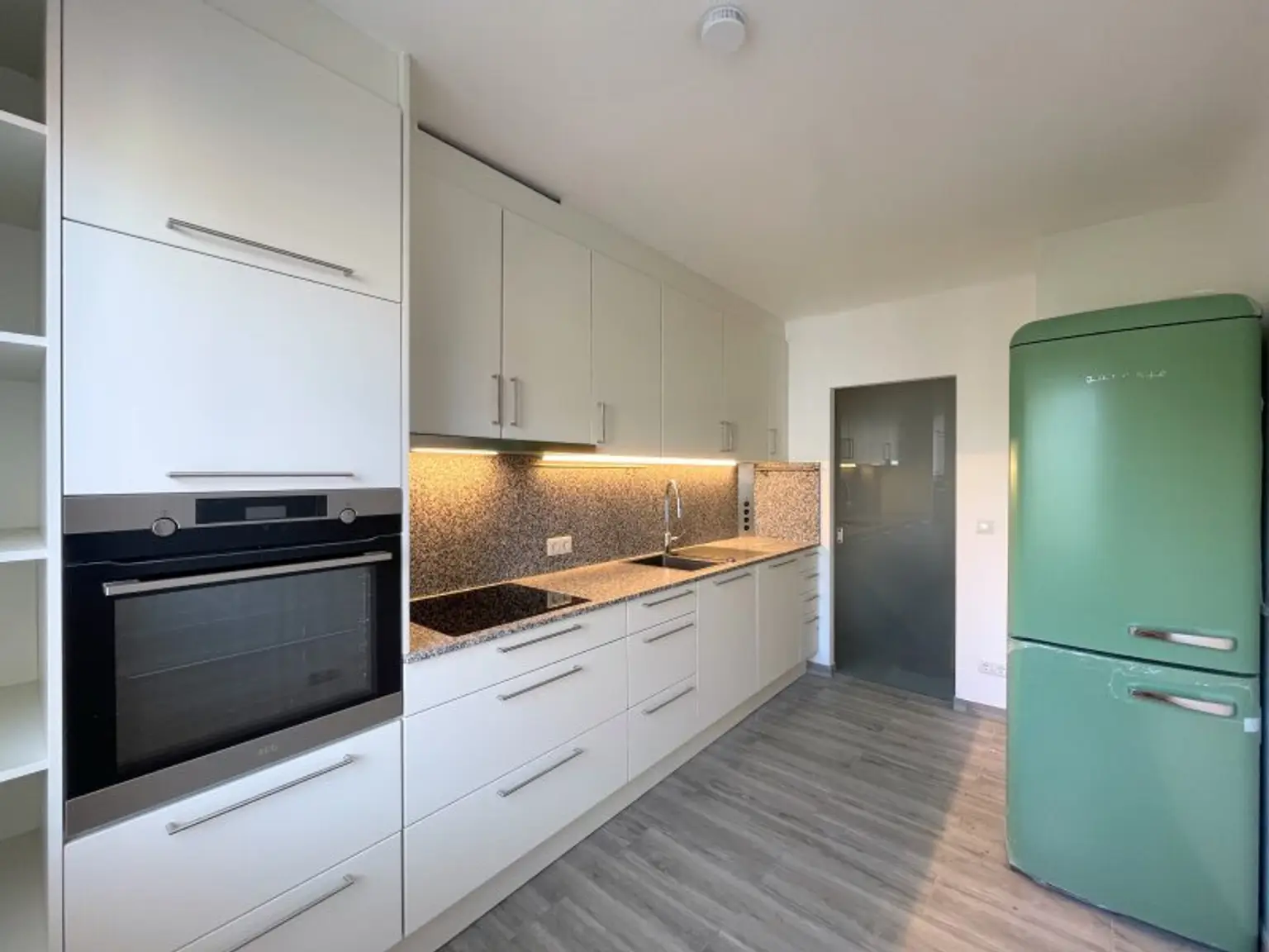 Dachgeschosswohnung -  Erstbezug nach Generalsanierung