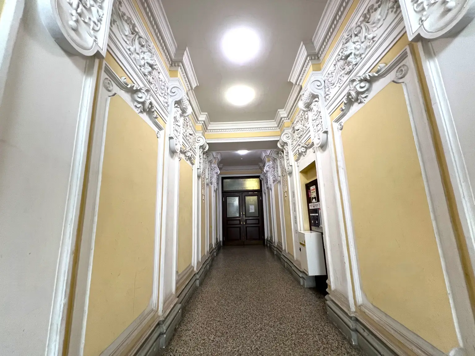 Schöne 2-Zimmerwohnung nahe Volkstheater