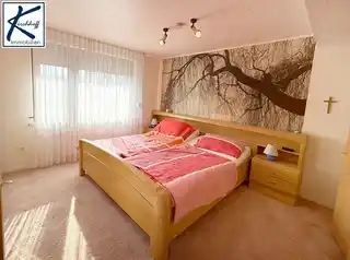 Schlafzimmer EG