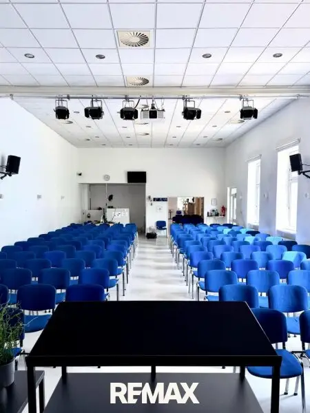 EG 4 Saal vorne