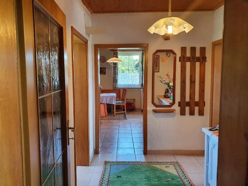 SLOWENIEN!!! Sanierungsbedürftiges Knusperhäuschen in einmaliger Aussichtslage!