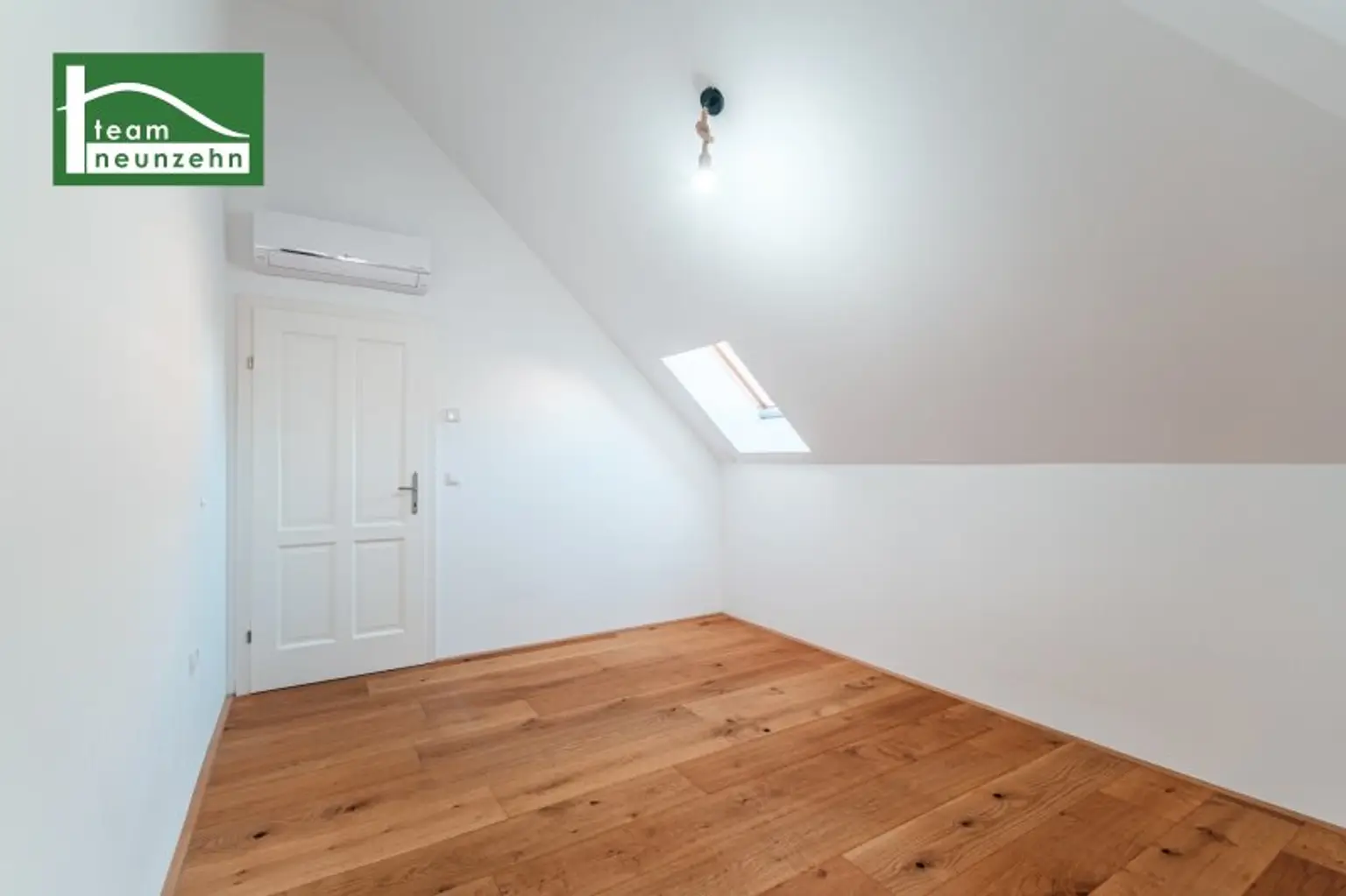 Maisonette mit Flair: 4-Zimmer-Wohnung mit Balkon & Dachterrasse in 1130 Wien!