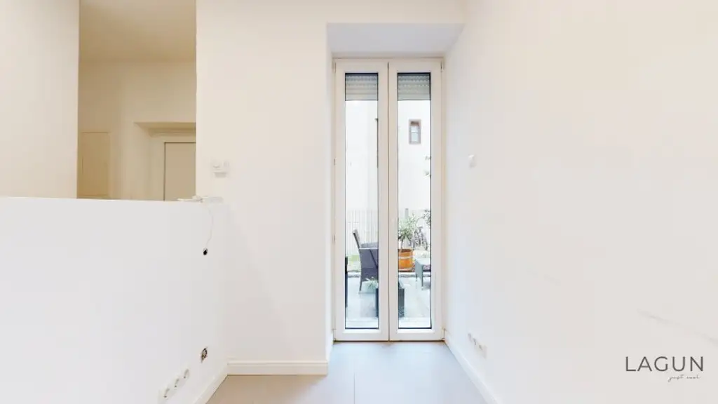 GRUPPENPRAXIS, ORDINATION, BÜRO, Innenhofgebäude mit Gartennnutzung ab 01.01.2026