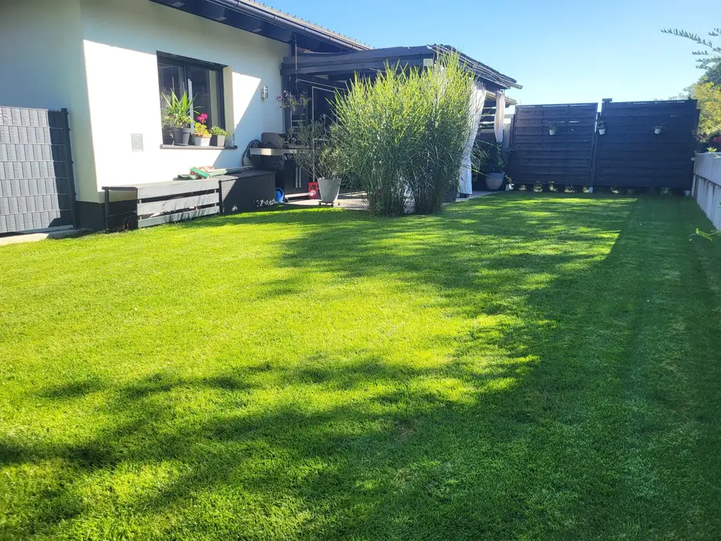 Hochwertige 3.Zi.-Gartenwohnung - Baujahr 2021