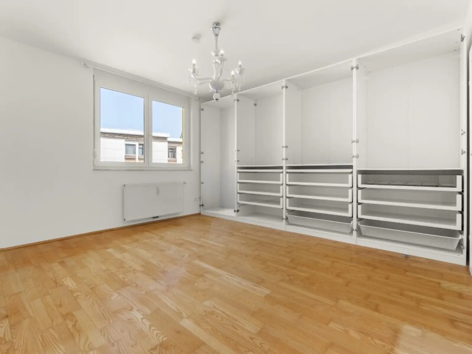 Traumhafte und junge 4 Zimmer 110m² Terrassenwohnung plus 2 Tiefgaragenplätze - Stadtwohnung - Hans-Sachs-Straße