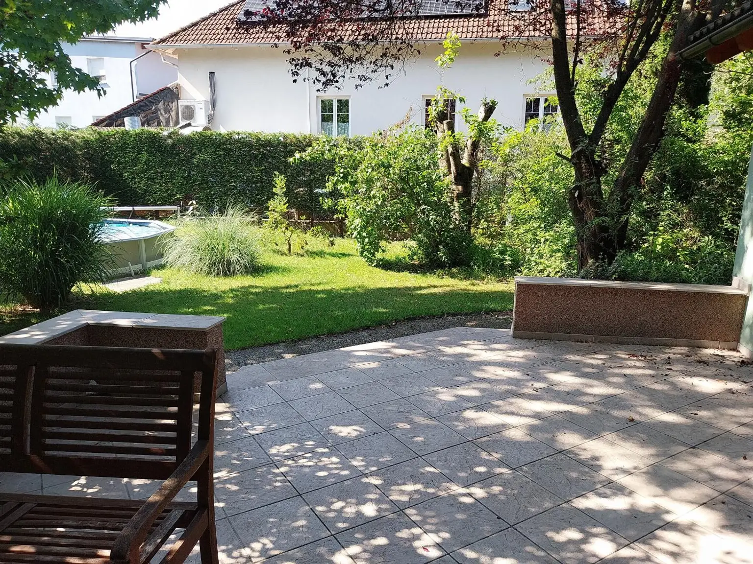 MIETWOHNHAUS MIT POOL, SAUNA UND WINTERGARTEN IN SONNIGER LAGE in  3033 Altlengbach / Sankt Christophen