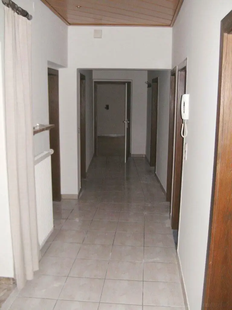 Gepflegtes Einfamilienhaus mit großem Grundstück am Kehlberg