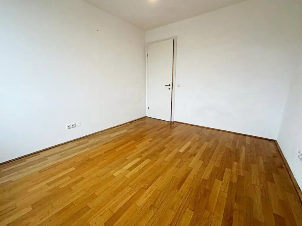 HUMBOLDTPLATZ, U1-NÄHE, 68 m2 Neubau inkl. 4 m2 Loggia, Wohnküche, 1 Zimmer, 3. Liftstock, Humboldtgasse