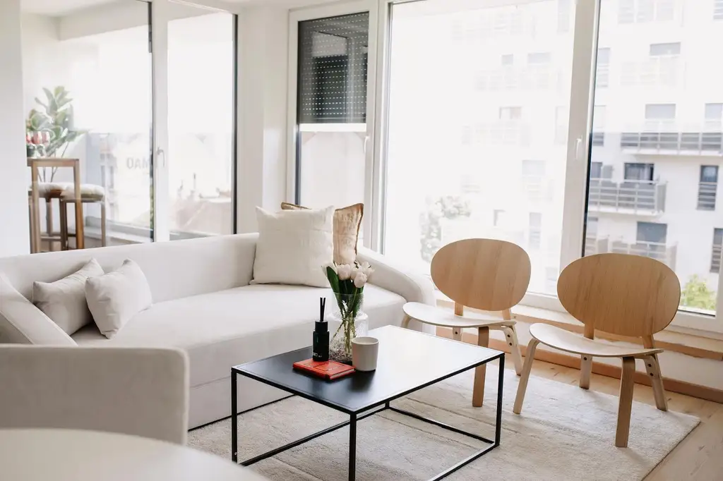 Modern Living im Erstbezug – Stilvolle 2-Zimmer-Dachgeschosswohnung mit Loggia & Klimakomfort