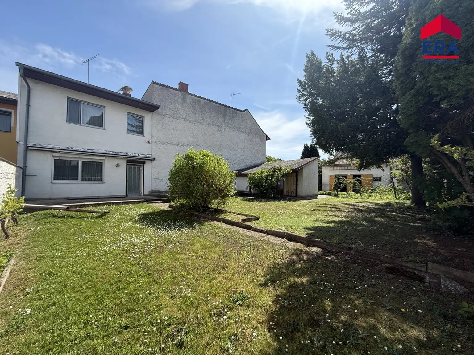 Sehr geräumiges Einfamilienhaus / Zweifamilienhaus in Drösing – Wohnen in absoluter Grünruhelage