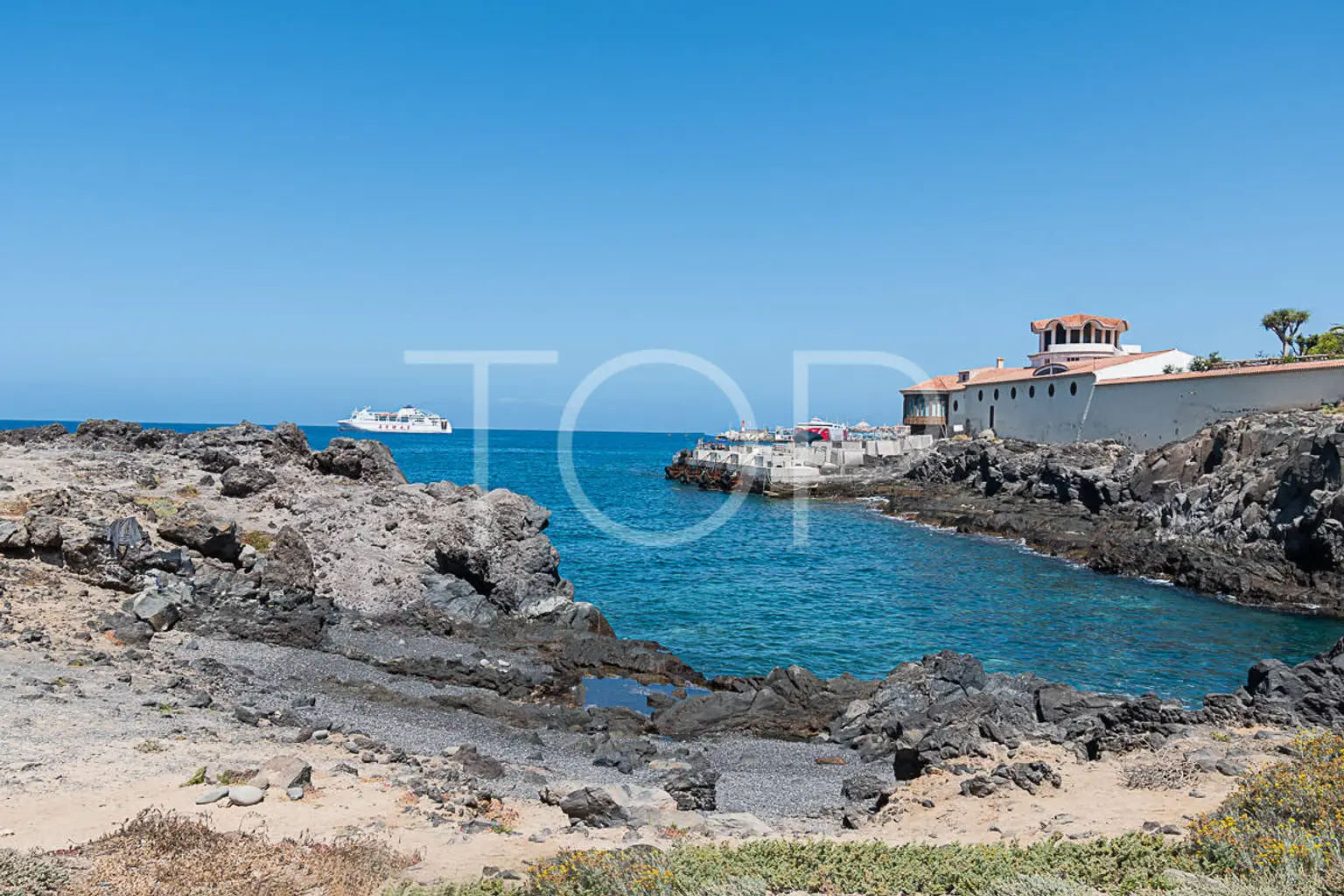 Apartament-Los Cristianos-Coast-Tenerife-1