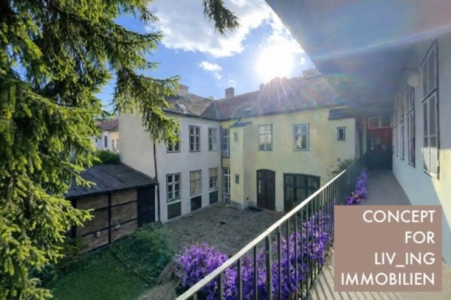 4 Zimmer Altbauflair in Altwiener Fuhrwerkerhaus. 88m2. Idyllischer Allgemeingarten. Sanierungsbedarf. Nahe Schloss Schönbrunn &Hietzing.