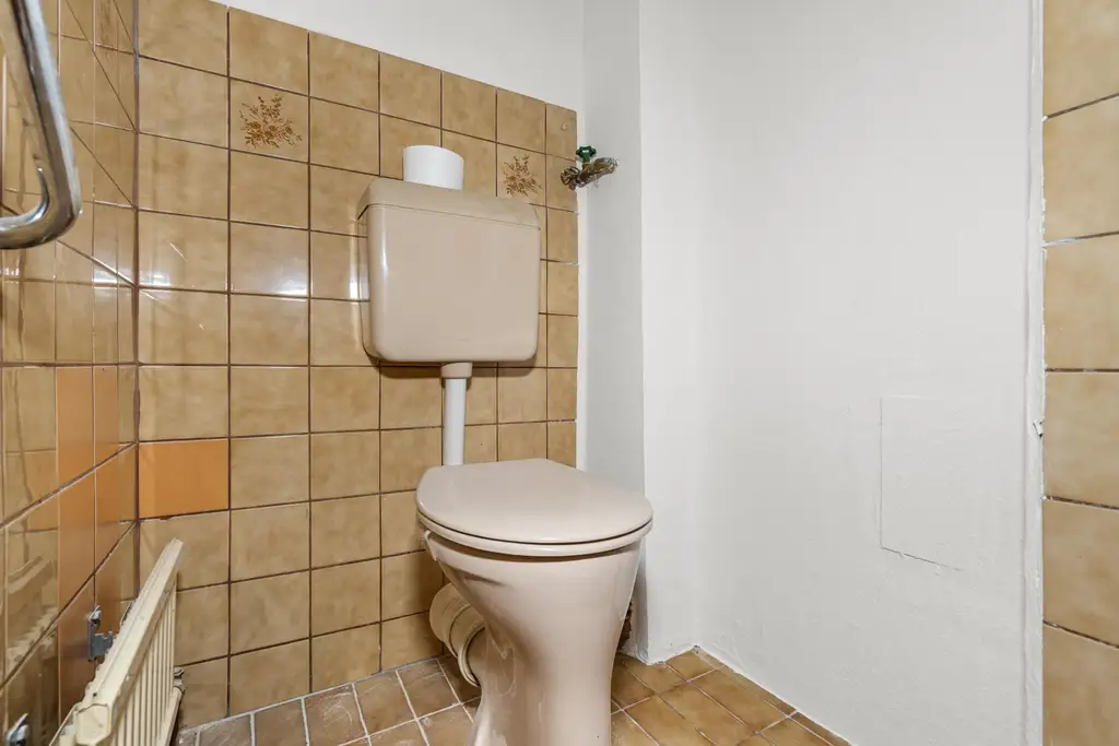"Zentrale Floridsdorfer Lage – 3-Zimmer-Sanierungsobjekt mit Aufzug"