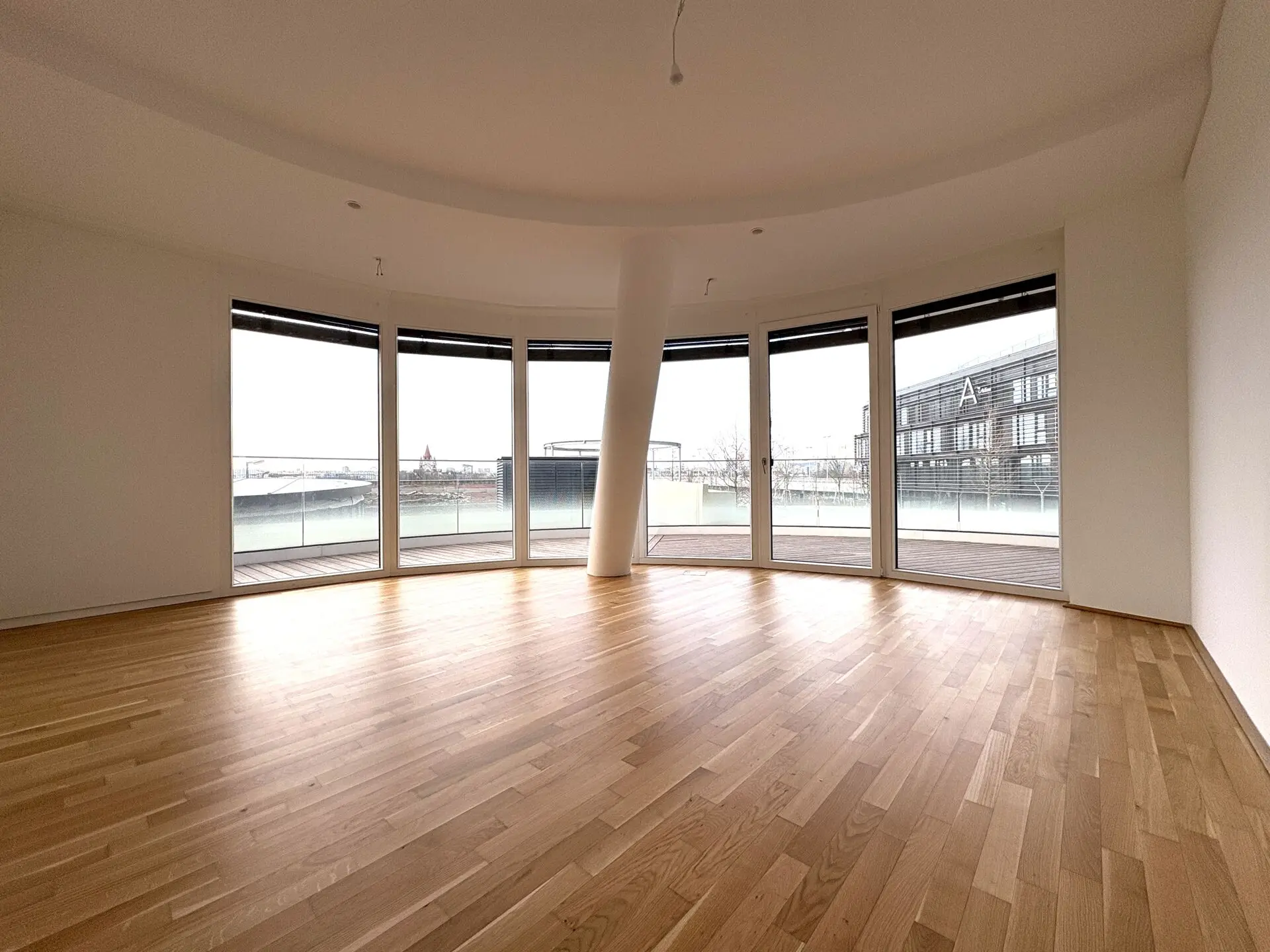 20260102_085421944_iOS