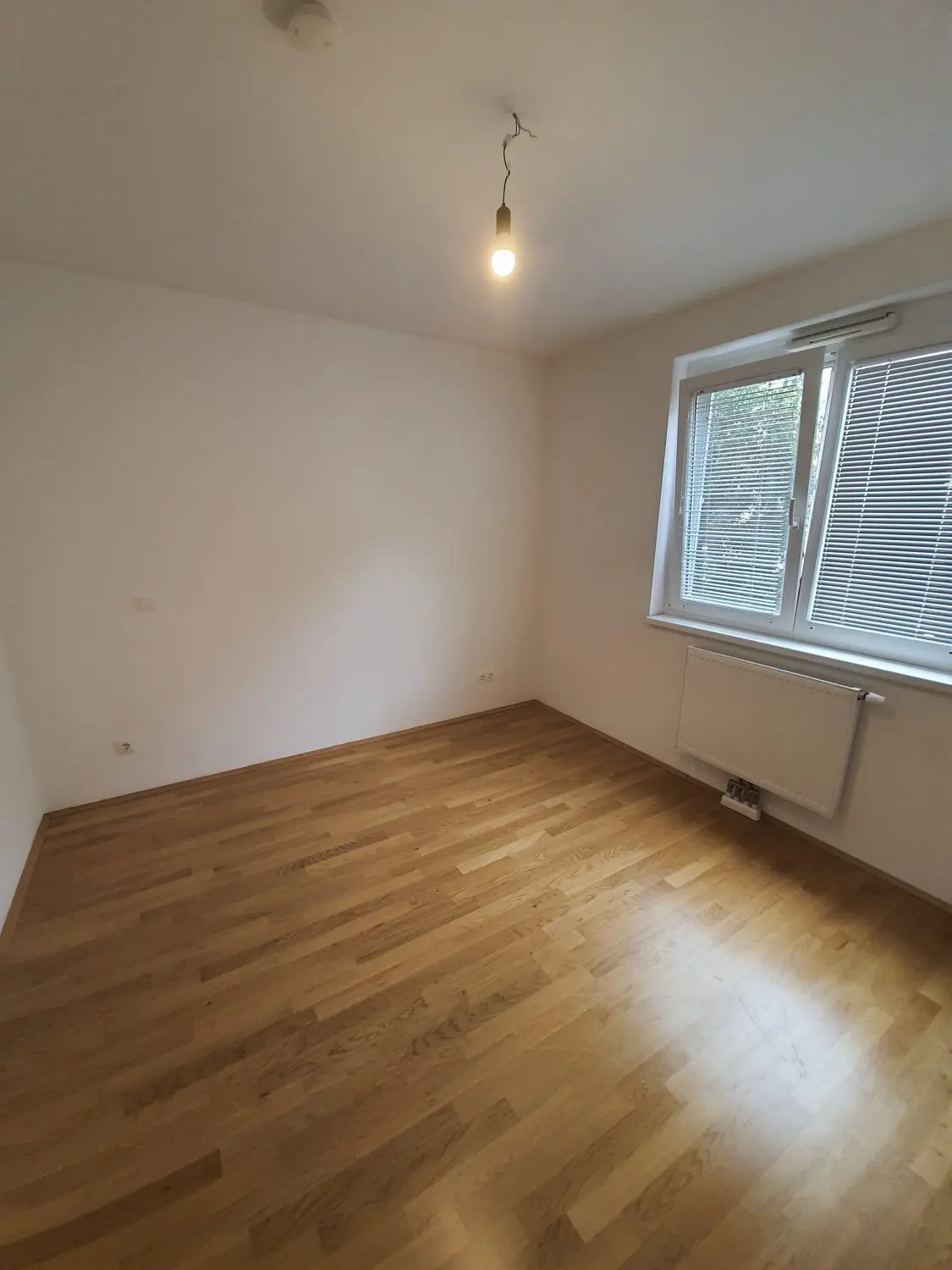 Schlafzimmer II