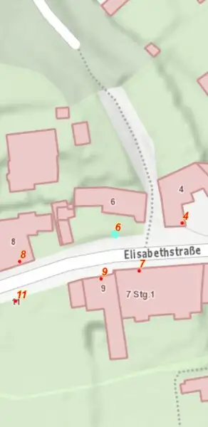 Historisches Gebäude mit großen Weinkeller mit Gewölbe im Zentrum von Perchtoldsdorf